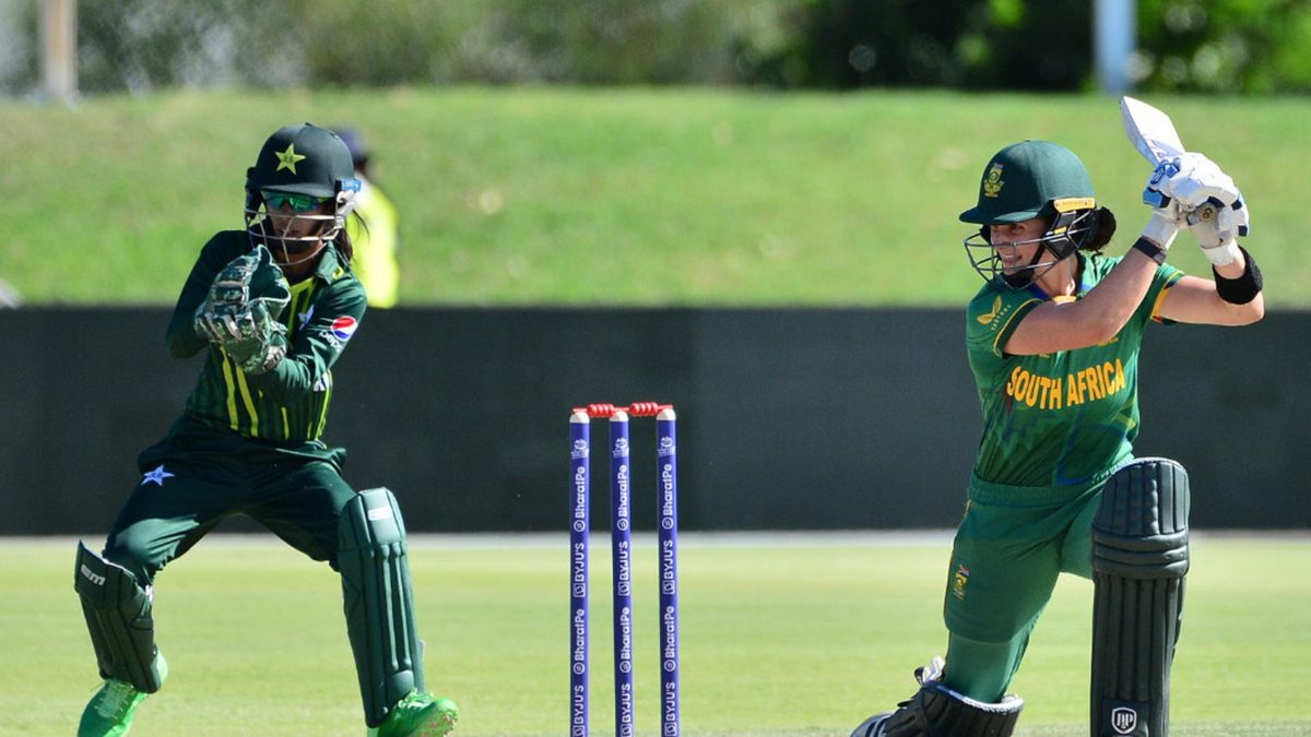 Laura Wolvaardt of South Africa plays a shot during a warm-up match between Pakistan and South Africa before the ICC Women's T20 World Cup South Africa 2023