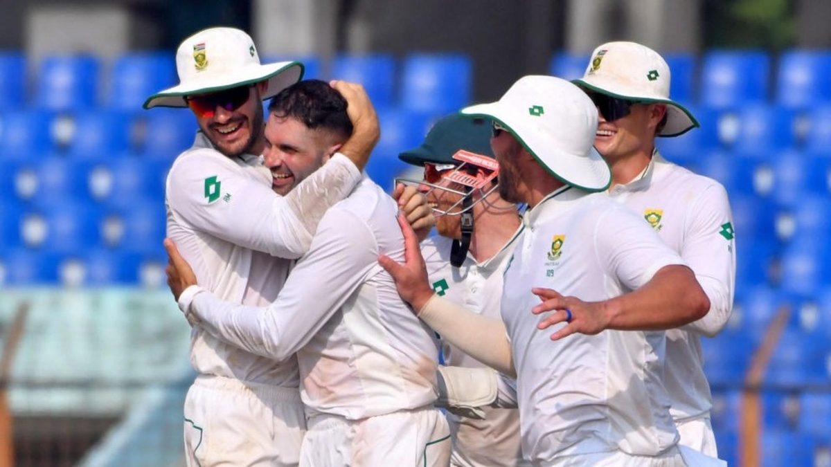 A 2-0 sweep in Bangladesh put South Africa ahead of Australia and India in the race for a berth in the 2023-25 World Test Championship final.