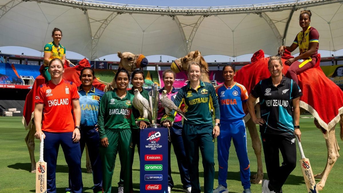 Captains of the teams at the 2024 T20 World Cup pose for photos ahead of the tournament