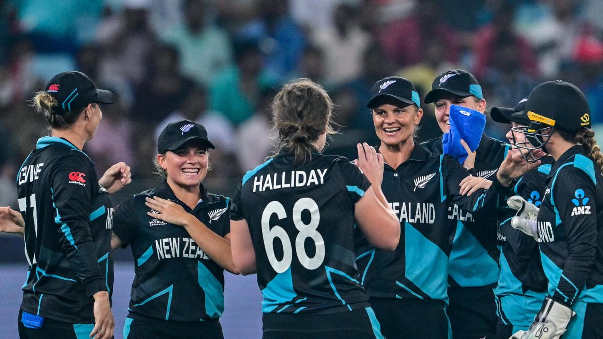 New Zealand beat South Africa in the 2024 Women's T20 World Cup final