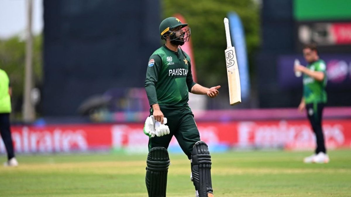 Pakistan all-rounder Imad Wasim has announced his retirement from international cricket for the second time in 13 months. Read more here.