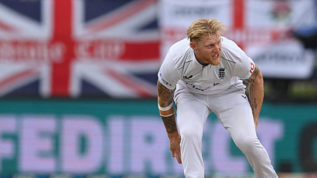 Ben Stokes of England appears injured after bowling a ball during day three of the Third Test Match in the series between New Zealand and England at Seddon Park on December 16, 2024 in Hamilton, New Zealand